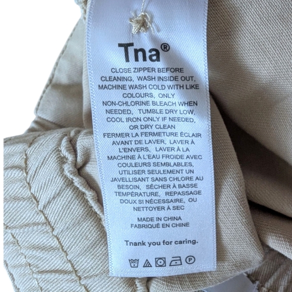 Aritzia TNA Cargo Unbelted 3" Short High-waisted Cargo Shorts Flax Beige Women M - Picture 9 of 11